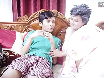 Hindi Audio: Chodna Sikhaya's condomless sex hither Jawan Pote ko Bade Bade Dudhwali