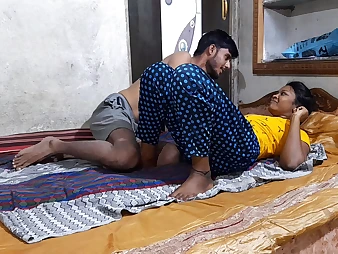 18 Years Ancient Indian Tamil Couple Fucking Round Anal Love