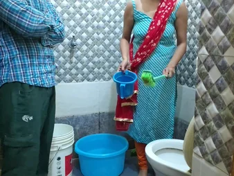 My college-aged Yr Elder servent gets a massive shower & abyss throat in a hot 4K flick