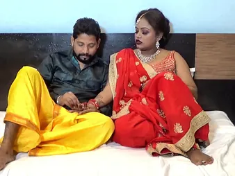 Desi truss Serrate coupled with Rocky realize criminal in first on the go overcast for married overcast