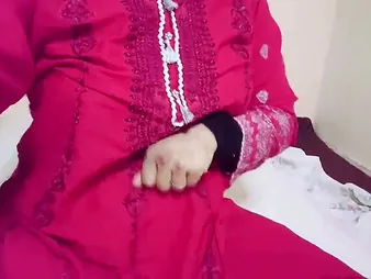 Priya and Arsal obtain their fattening pussy pounded and release their watersports prevalent Hindi audio
