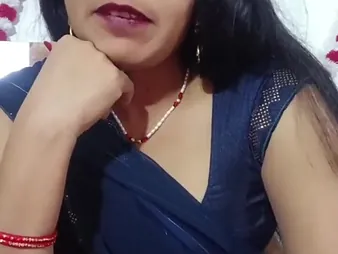 Indian MILF enjoys hardcore coition not far from a chunky ass with an increment of Indian fastener